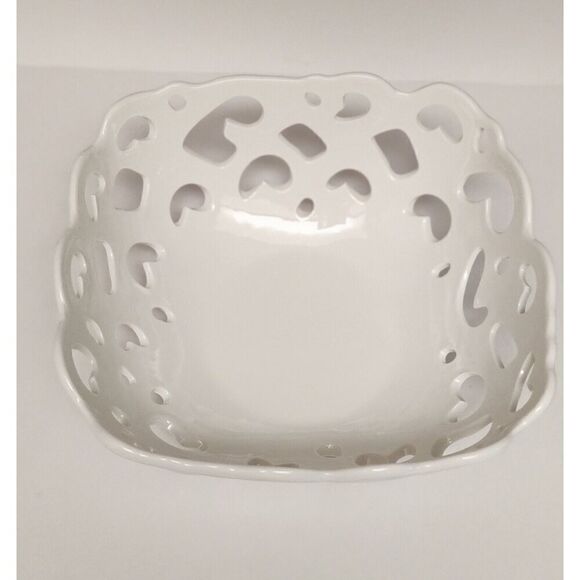 Tabletops Gallery Serving Baskets/Bowls High Fired Porcelain Set Of 2 Oven Safe - Picture 2 of 9